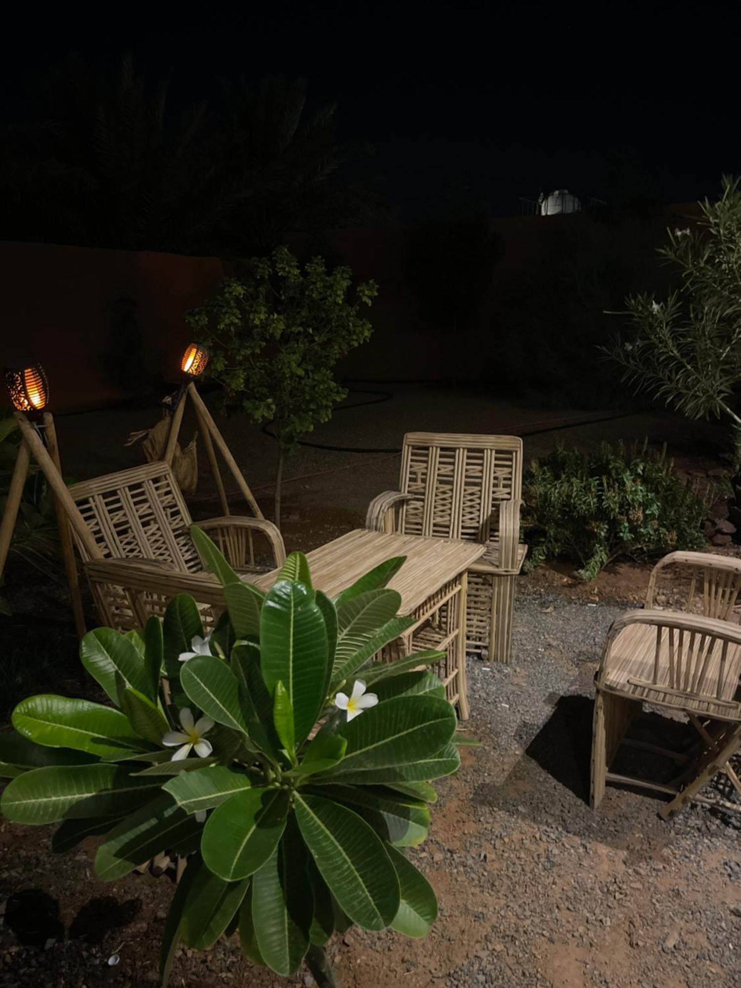 Villa بمزرعة